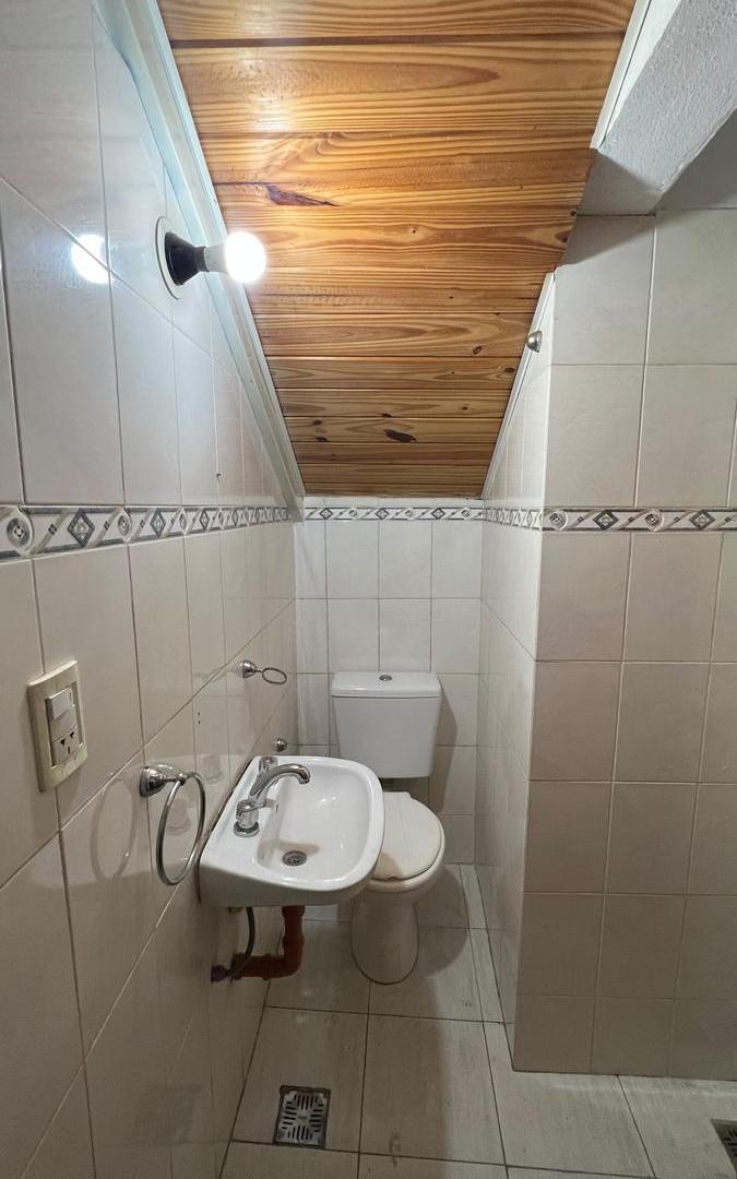 Foto de Casa en Alquiler 4dor., imagen 2