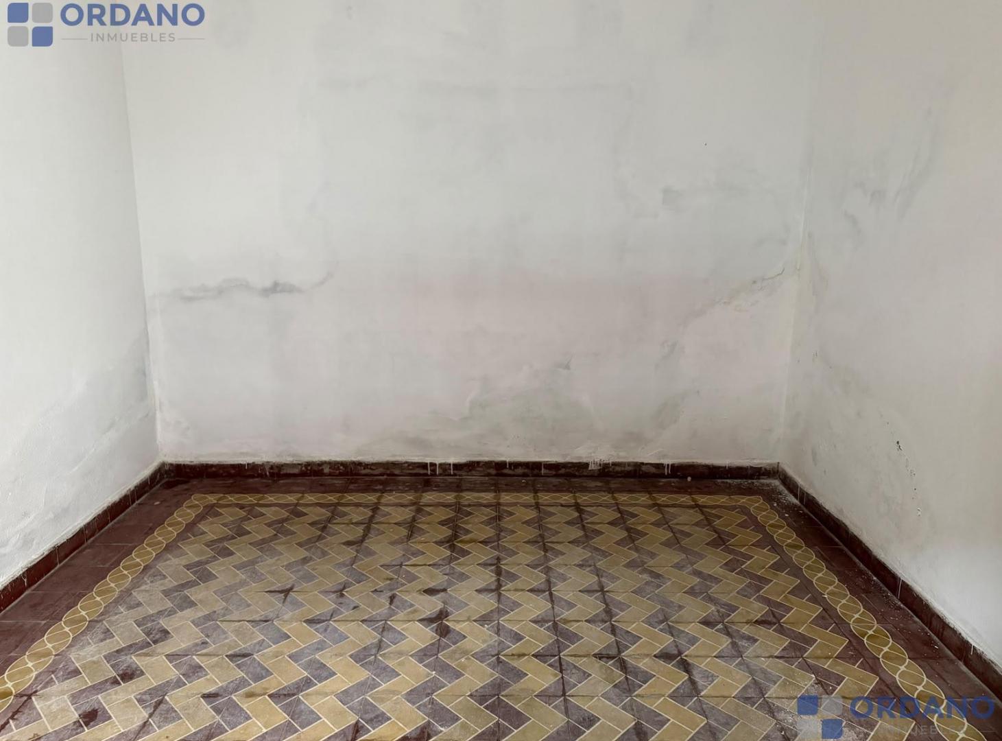 Foto de LOCAL EN ALQUILER B° PUEYRREDON, imagen 2