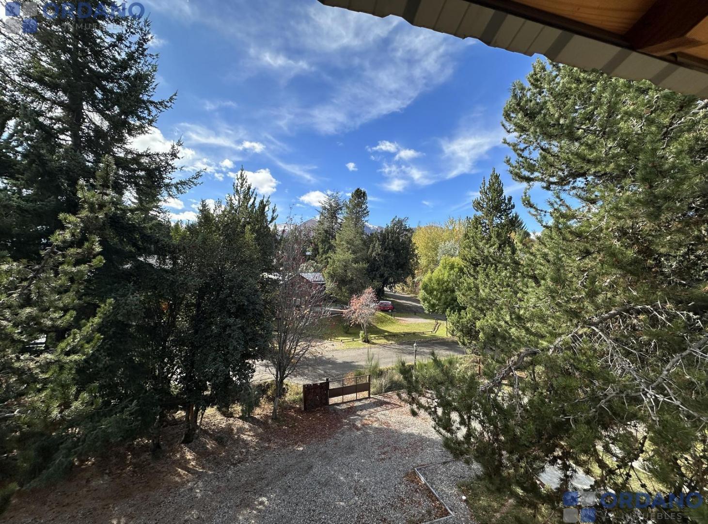Foto de Casa tipo dúplex en Villa la Angostura, imagen 2