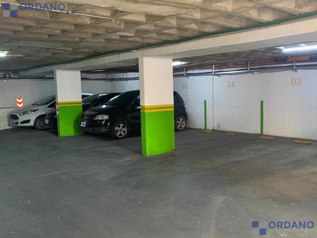 Foto de Cocheras CON ESCRITURA en venta Barrio Pueyrredon, imagen 1