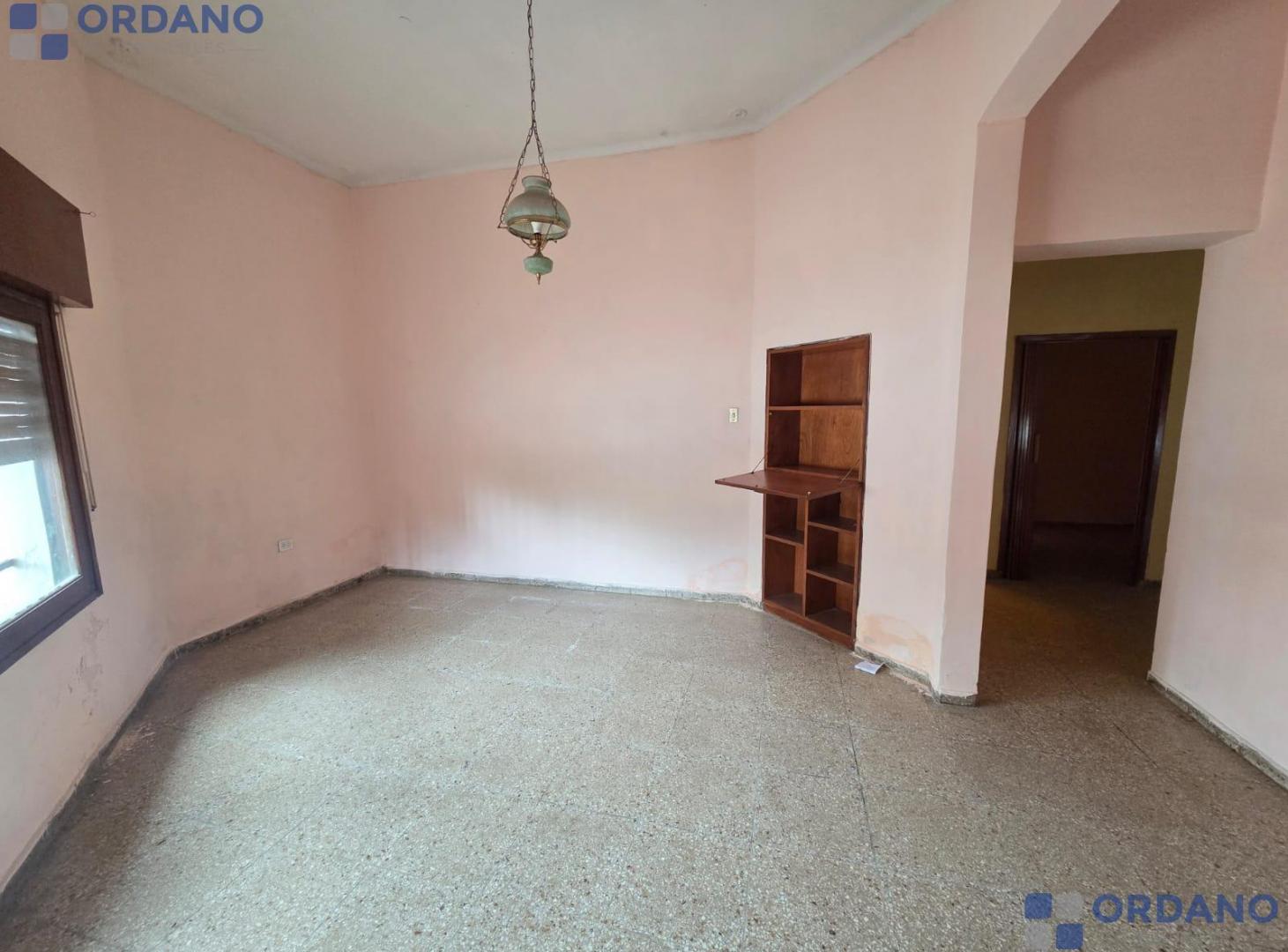 Foto de Gran oportunidad casa depto y cocheras, imagen 2