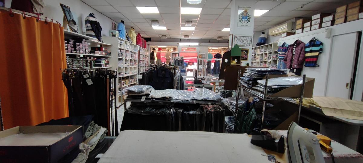 Local C/ Vivienda, Superficie 375 m², Excelente Zona Comercial. San Martin 2