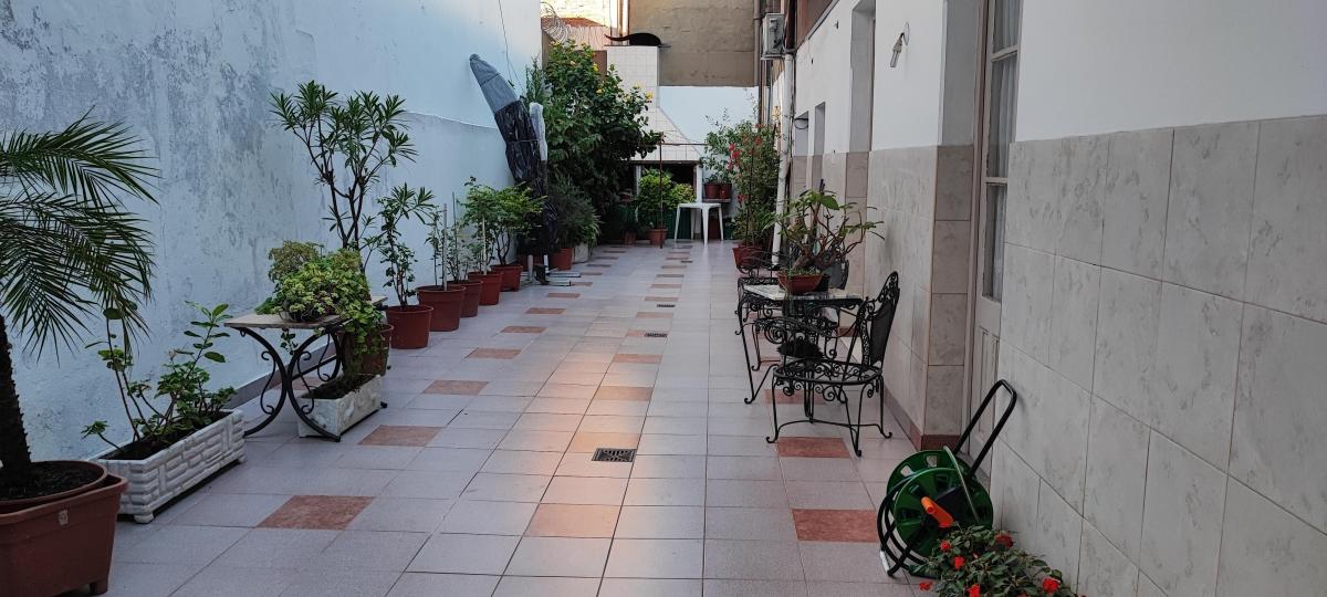Local C/ Vivienda, Superficie 375 m², Excelente Zona Comercial. San Martin 5
