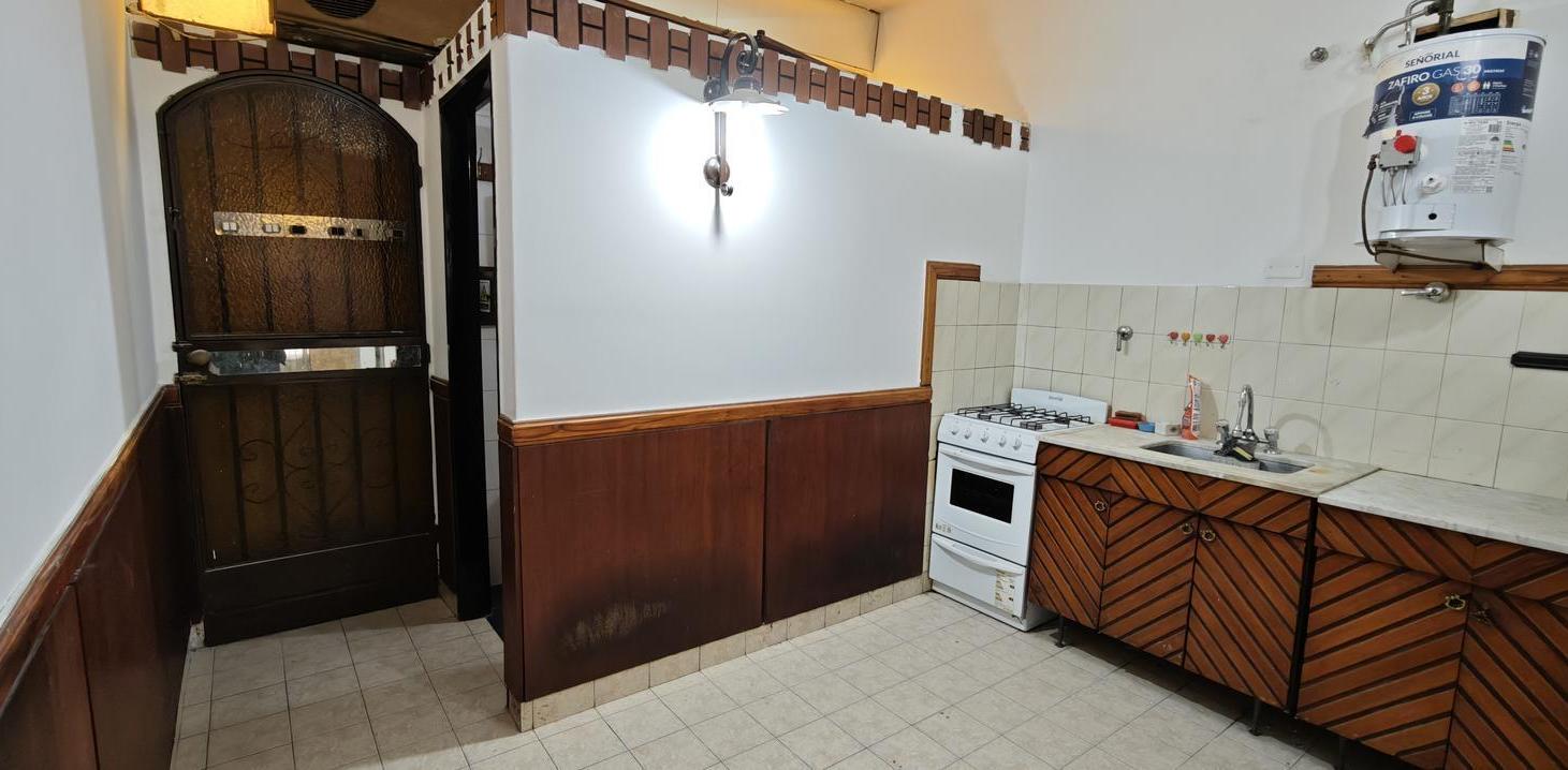 Foto de MONOAMBIENTE AL FRENTE PB CON COCINA INDEPENDIENTE. PATERNAL, imagen 3