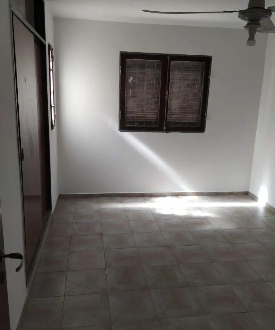 ALQUILER CASA 3 DOR 537m2 - ARGUELLO - Calle PAMPAS a mts DE Av ROJAS 2