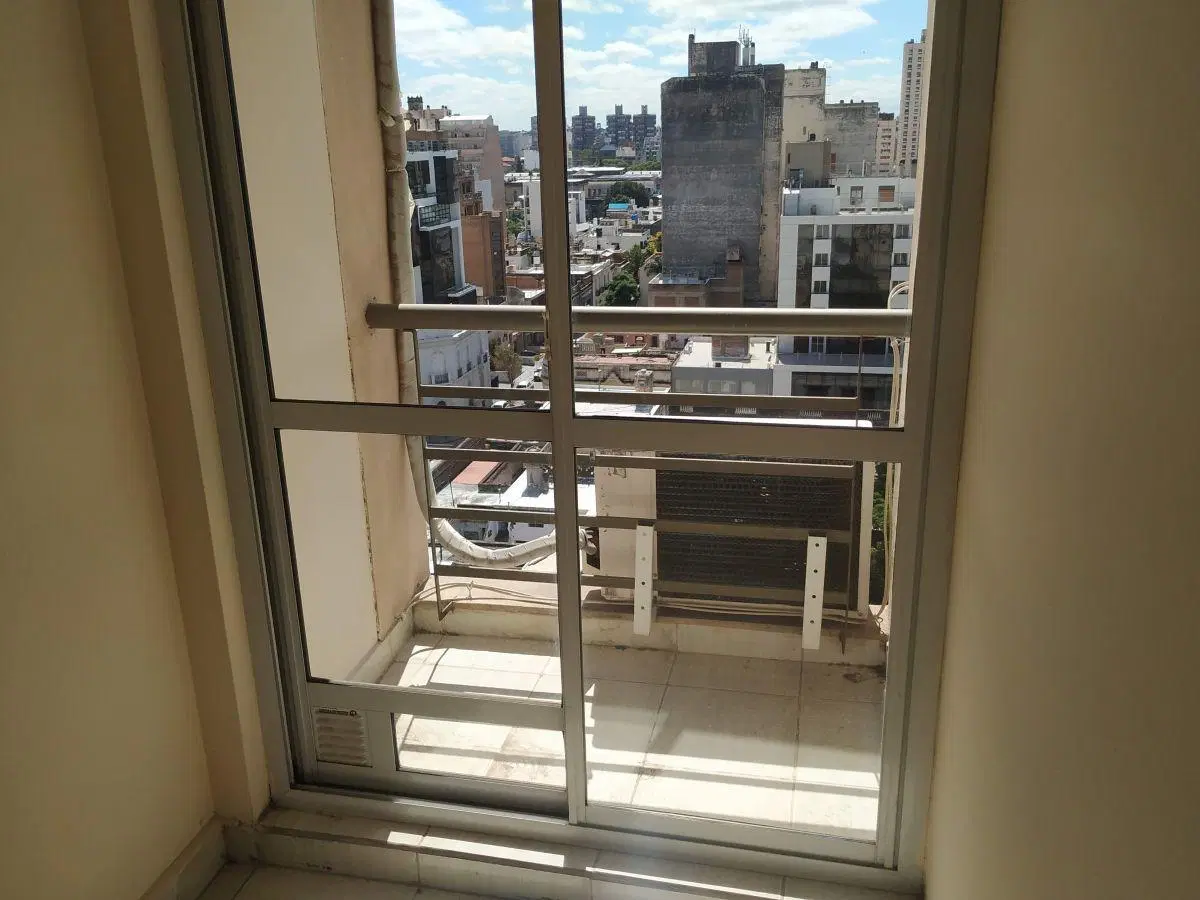 CENTRO - ALQUILER DTO 2 DOR - 2 Baños - CALLE CASEROS al 800 2