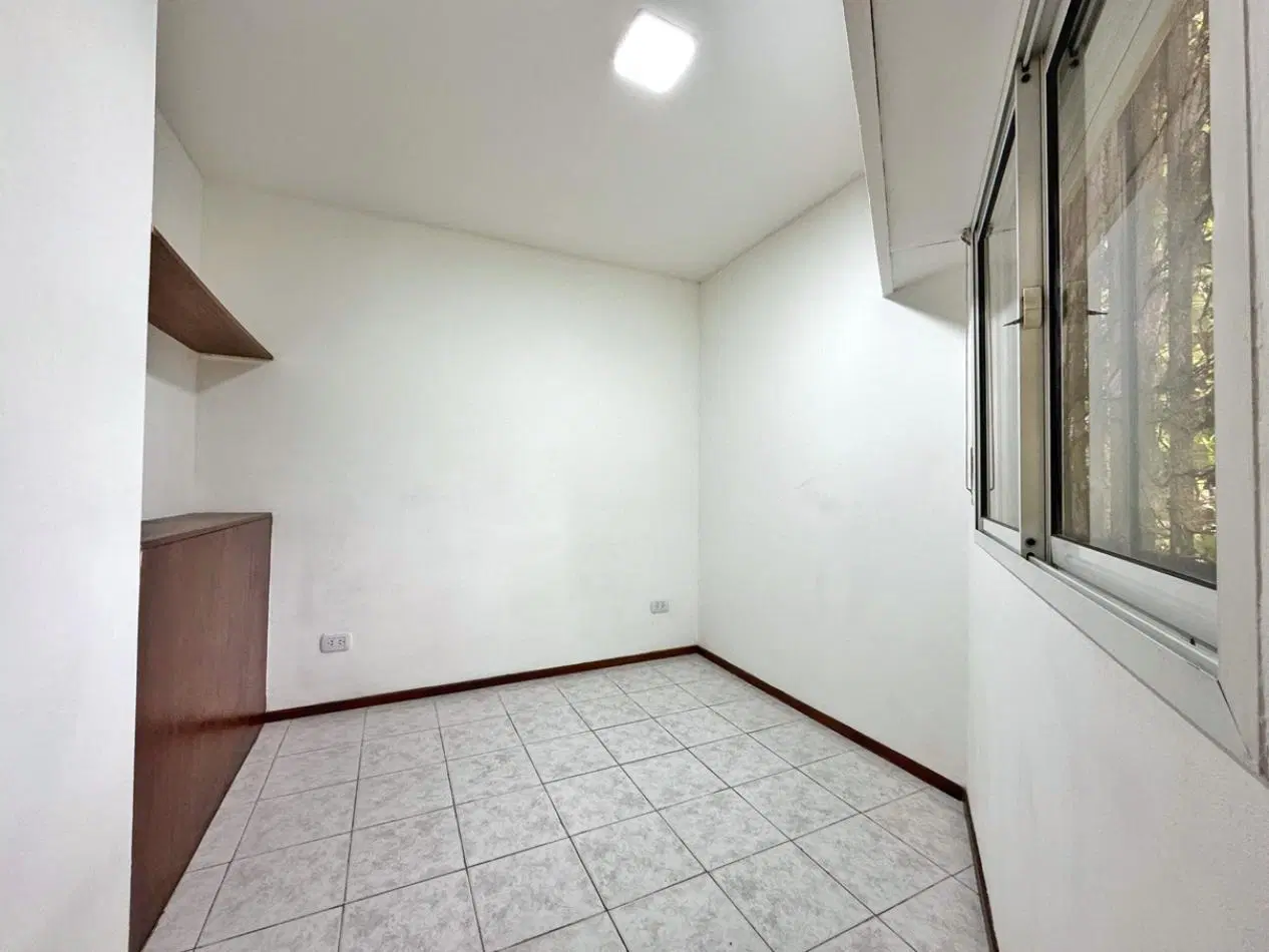 DEPARTAMENTO EN VENTA 5