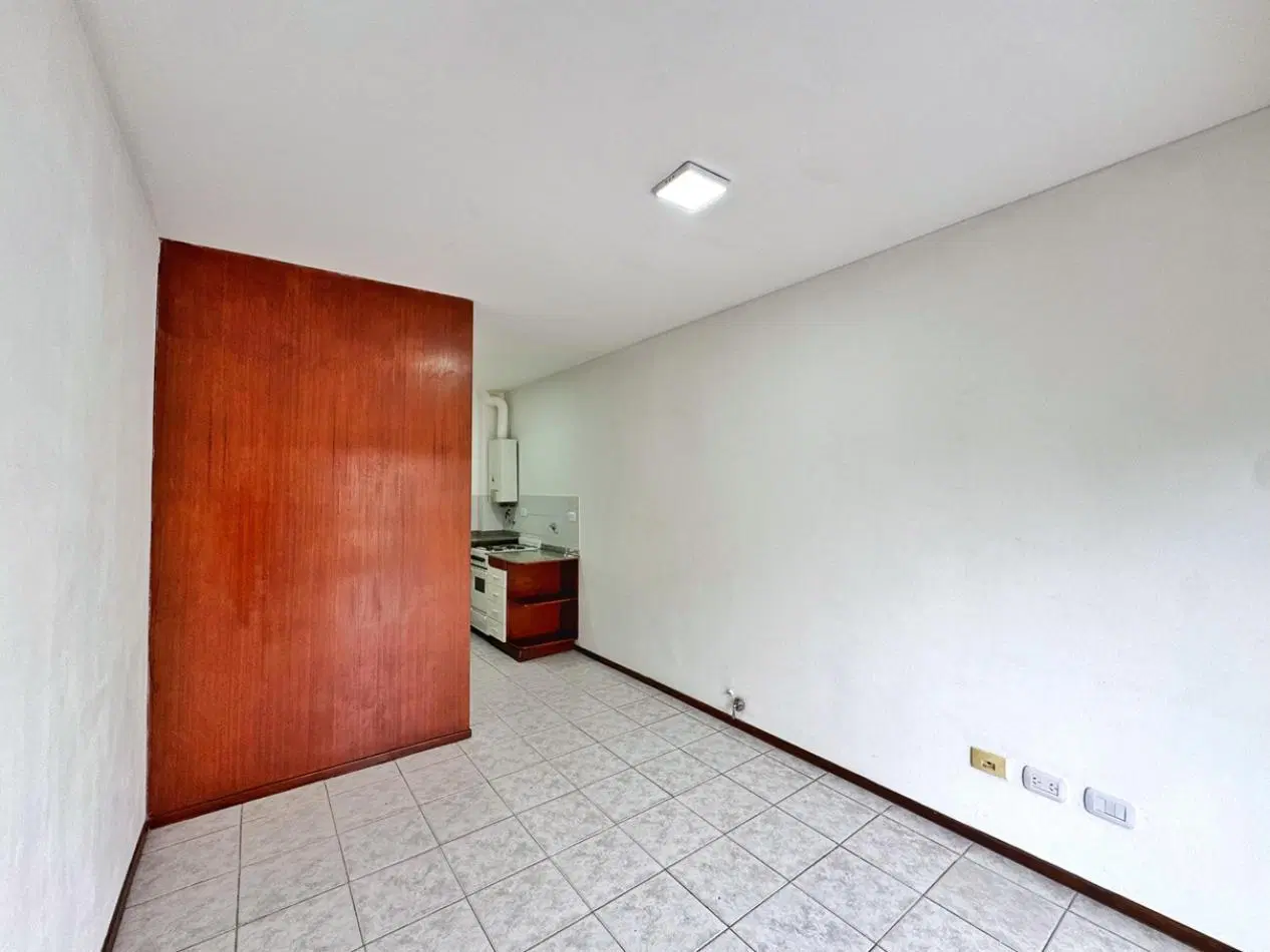 DEPARTAMENTO EN VENTA 3