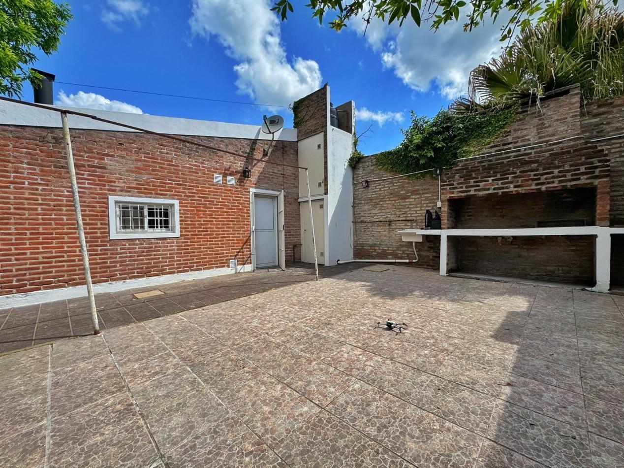 Foto de Funes te espera: casa con jardin y pileta, imagen 4