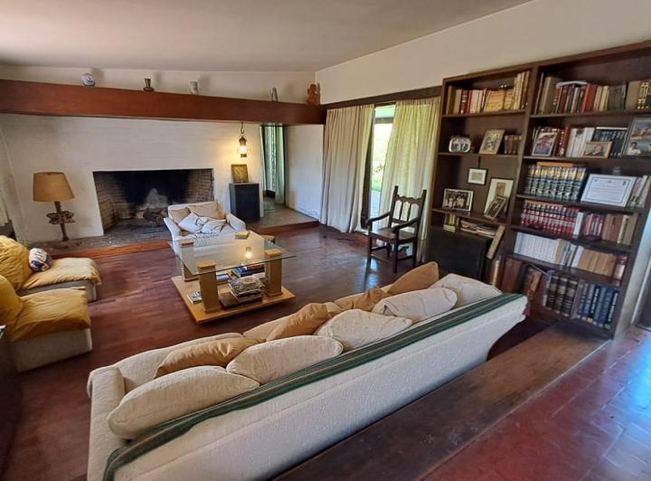 Casa a Restaurara en Villa Centenario 3