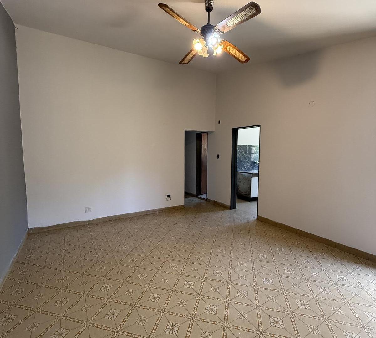 Foto de VENTA CASA RIO CEBALLOS 3 HABITACIONES CON COCHERA - APTA CREDITO, imagen 4