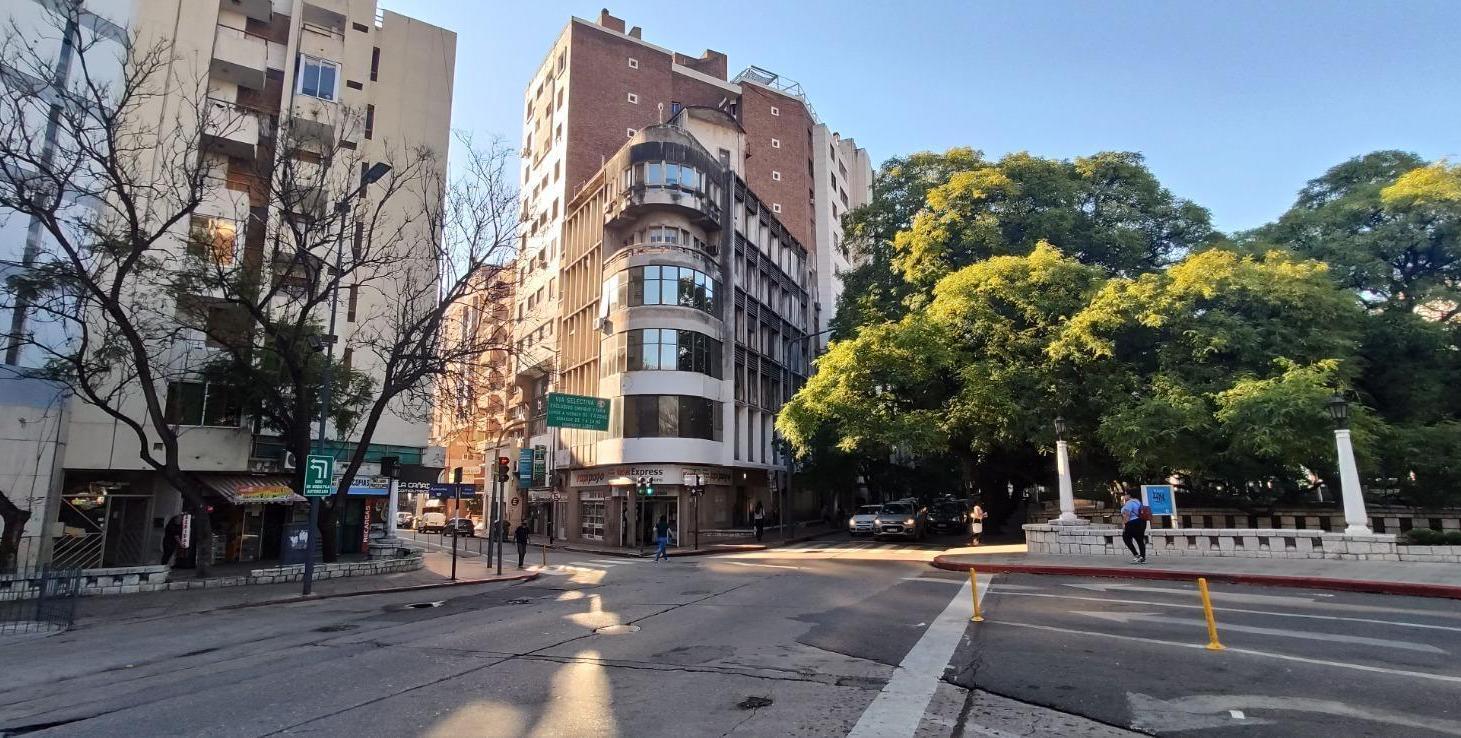 PISO COMPLETO EN CENTRO DE CORDOBA