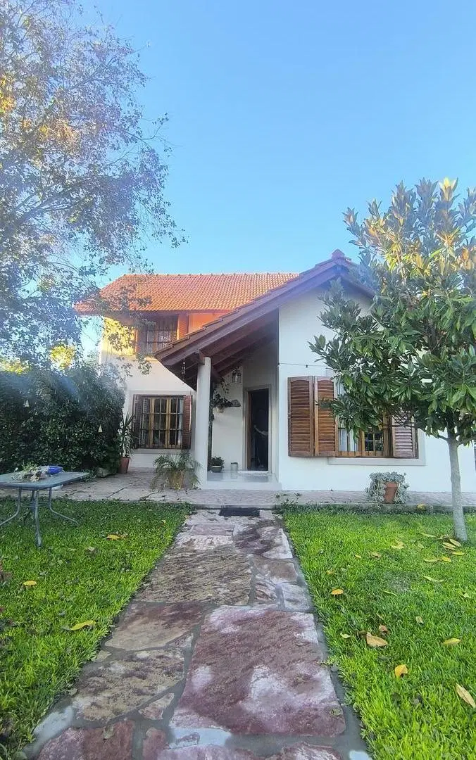 Fantasio casa con departamento 3