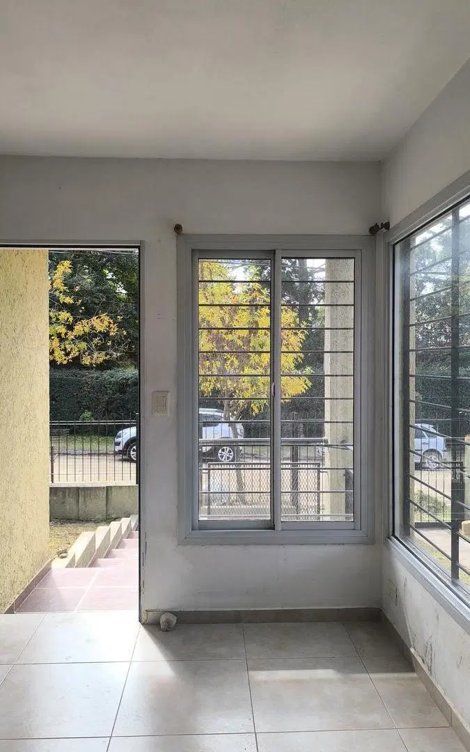 PH EN VENTA CON PATIO Y BALCÓN – EXCELENTE UBICACIÓN EN CARLOS PAZ 8