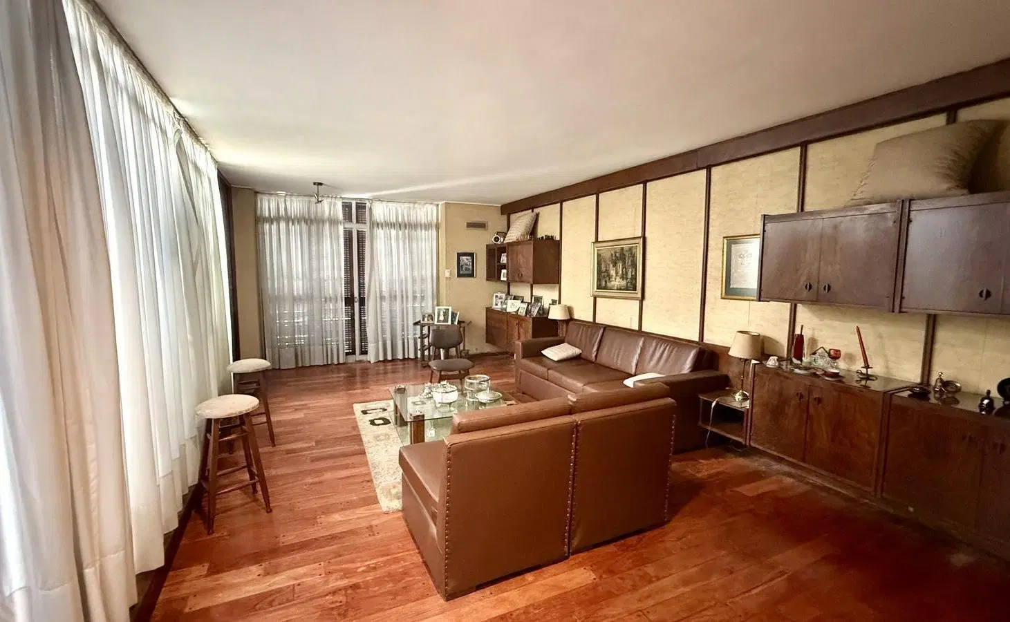VENTA CASA 5 DORMITORIOS EN LA MEJOR ZONA DE ALBERDI 2