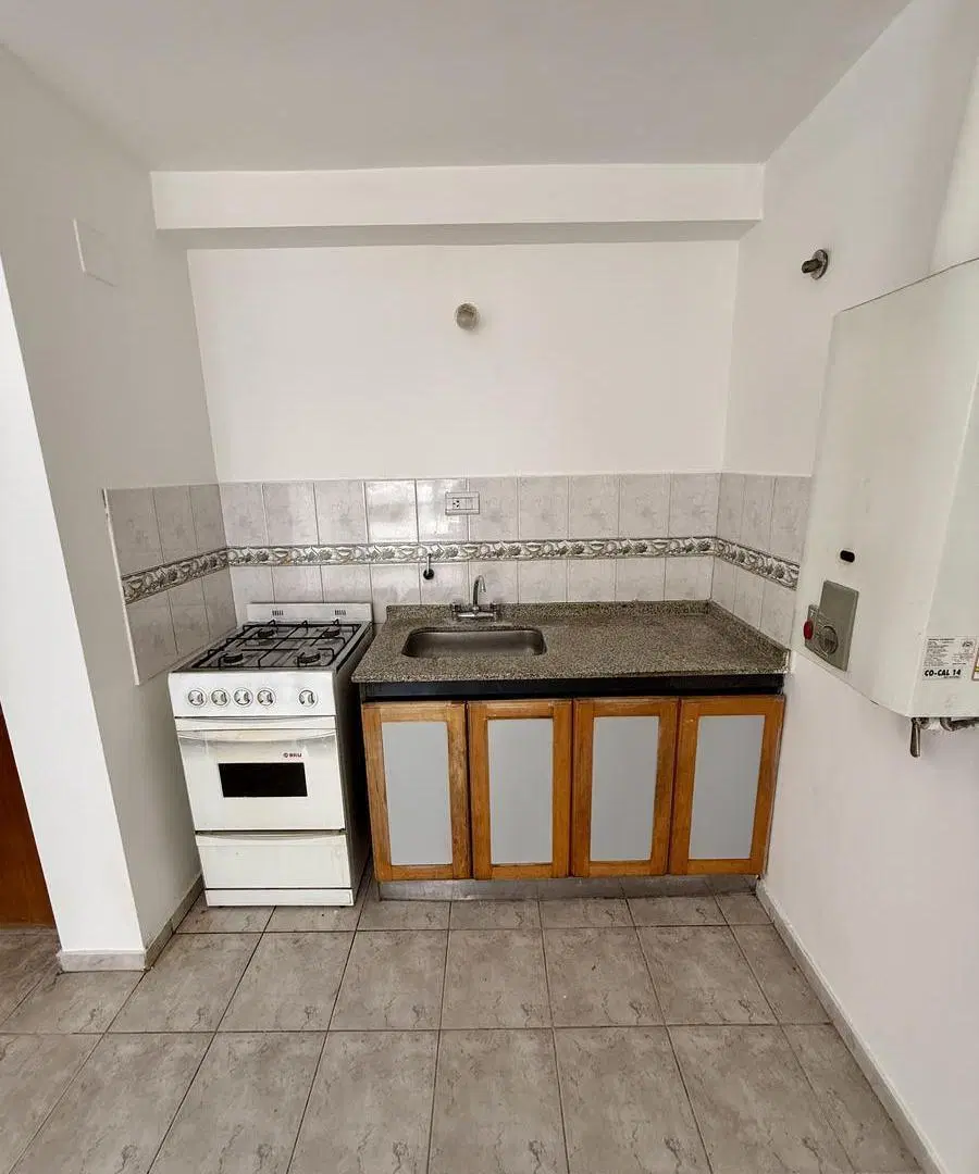 VENTA CENTRO CORDOBA DEPARTAMENTO 1 HABITACIÓN 8