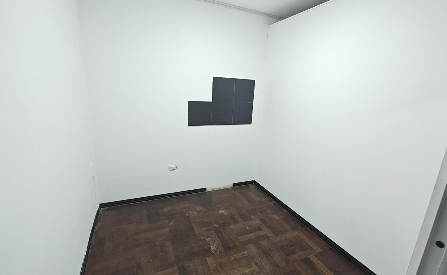 Foto de Oficina en Centro con 2 privados, baño y patio, imagen 3