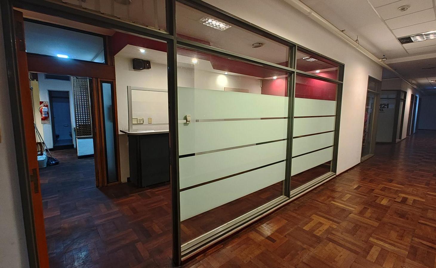 Foto de Oficina premium - A/C central, gerencia y recepción, imagen 1