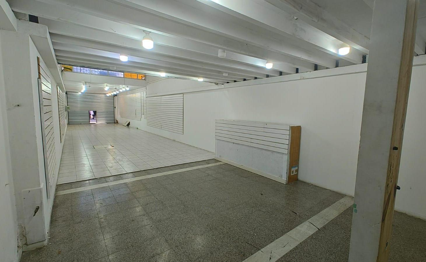 Foto de ALQUILER LOCAL CENTRO PEATONAL SAN MARTIN, imagen 4
