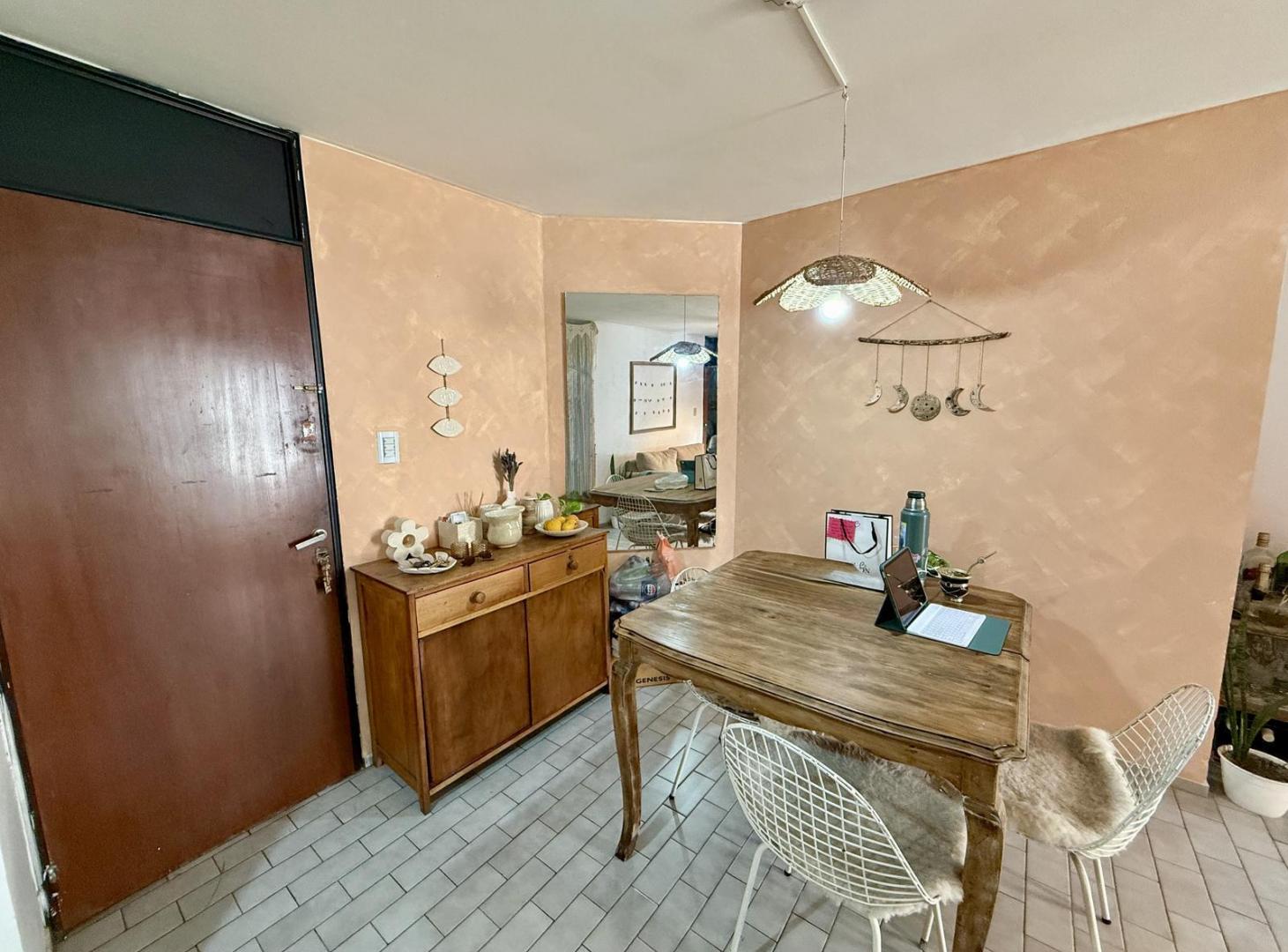 Foto de CENTRO DEPARTAMENTO 1 DORMITORIO A METROS DE CAÑADA, imagen 2