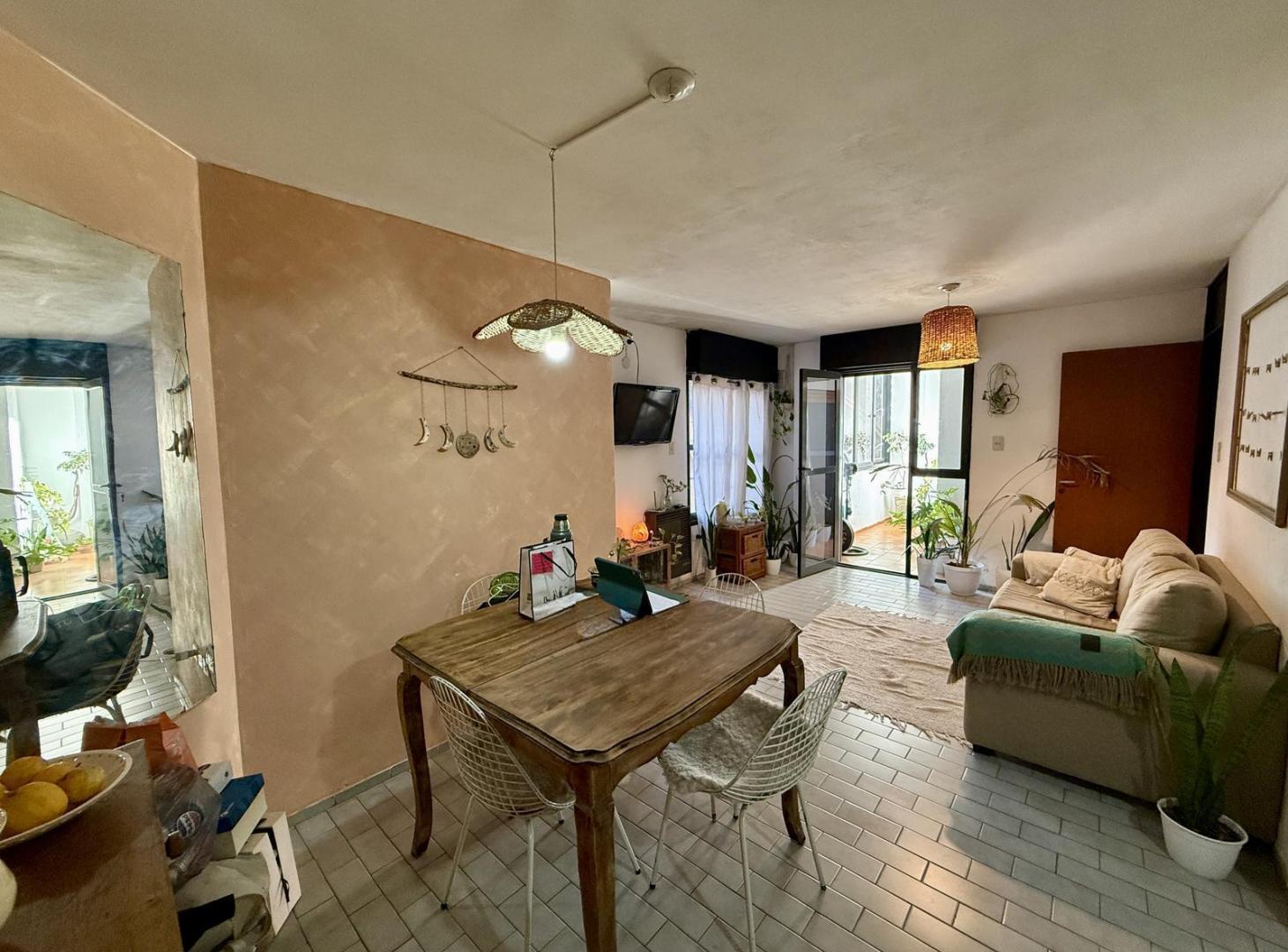 Foto de CENTRO DEPARTAMENTO 1 DORMITORIO A METROS DE CAÑADA, imagen 1