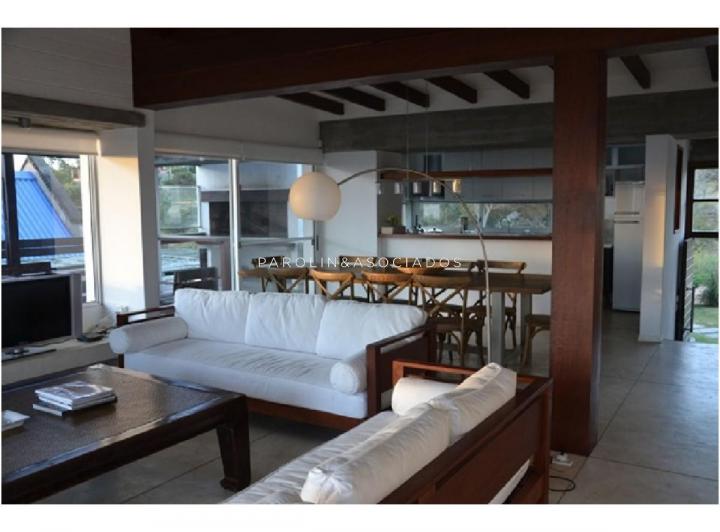 Foto de Hermosa casa en venta con piscina en Punta del Este., imagen 5