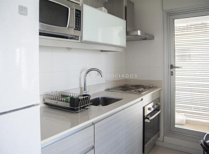 Foto de Apartamento en venta de 1 dormitorio en edificio Sea Port, Punta del Este, imagen 4