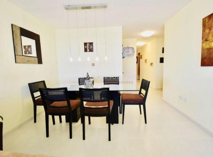 Foto de Apartamento en de 2 dormitorios en venta en Seasons Tower, Punta del, imagen 4