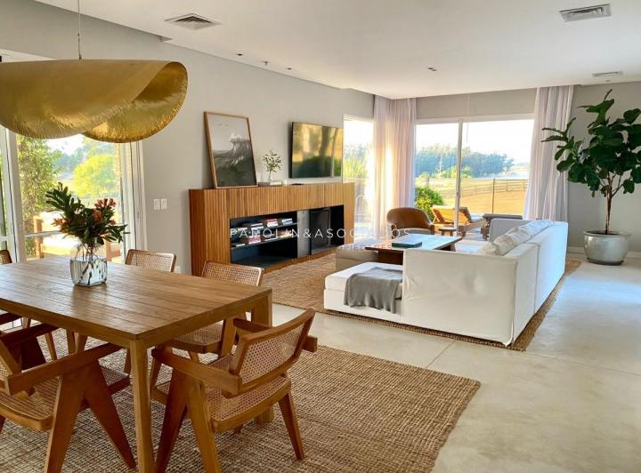 Foto de Casa de 4 dormitorios en venta en El Quijote, Punta del Este., imagen 3