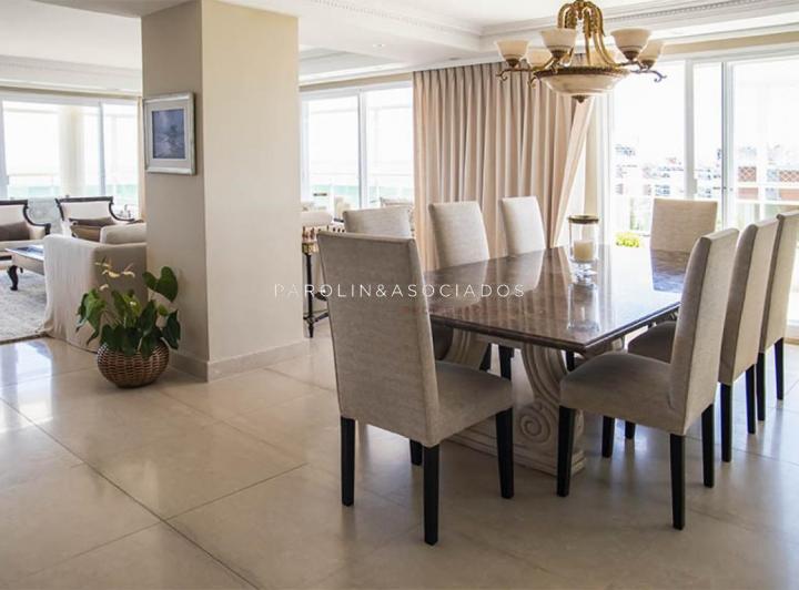 Pent-house en venta en Coral tower, Punta del Este. 1