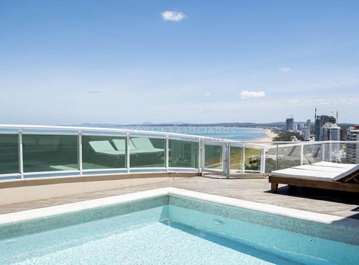Pent-house en venta en Coral tower, Punta del Este. 4