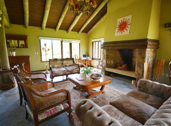 Foto de Casa en venta con amplio jardín en El Quijote Chacras, Punta del Este., imagen 5