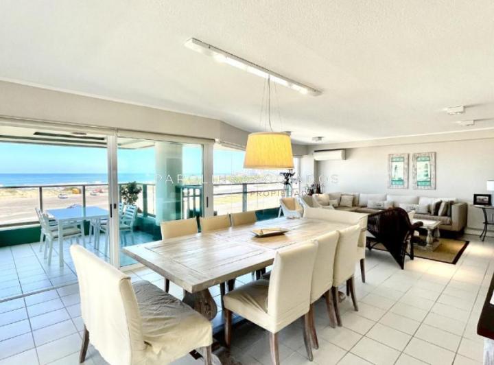 Foto de Apartamentos de 3 dormitorios en venta en Martinique, Punta del Este., imagen 5
