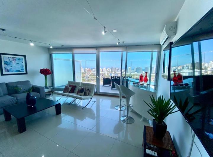 Foto de Pent House en venta de 3 dormitorios en edificio Tressesenta, Punta del Este., imagen 5