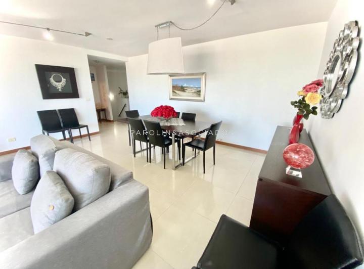 Foto de Pent House en venta de 3 dormitorios en edificio Tressesenta, Punta del Este., imagen 1