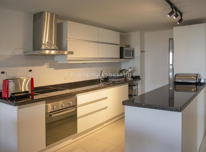 Foto de Apartamento en venta en Torre Esmeralda de 3 dormitorios, en Punta del, imagen 4