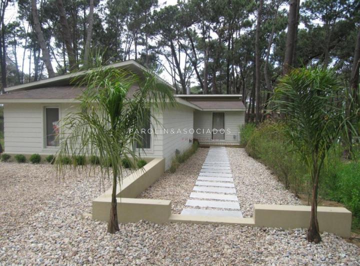 Casa de 4 dormitorios en venta, Montoya La Barra