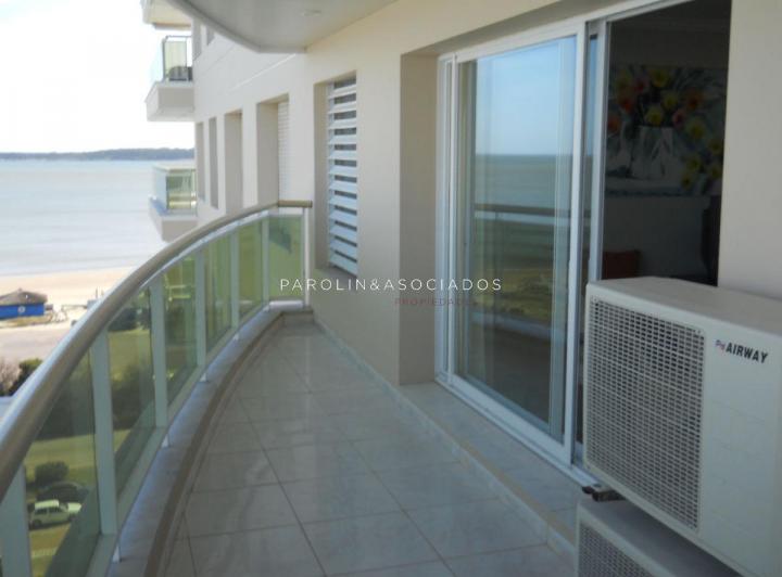 Foto de Apartamento en venta de 3 dormitorios en Coral Tower, Punta del Este, imagen 2