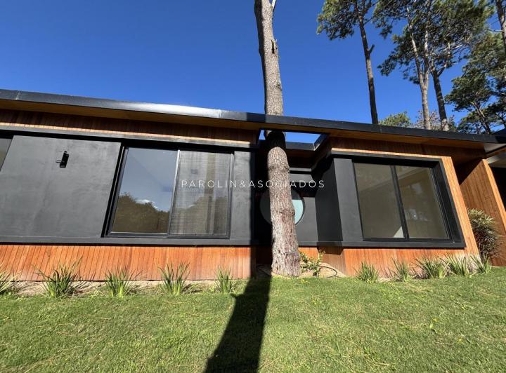 Foto de Casa en venta de 4 dormitorios, en Rincon del Indio, imagen 3