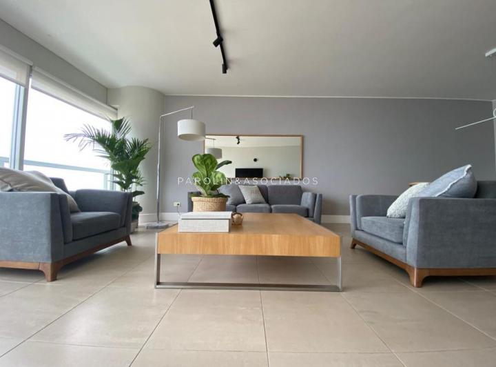 Apartamento en venta en Torre Le Paec de 2dormitorios + servicio