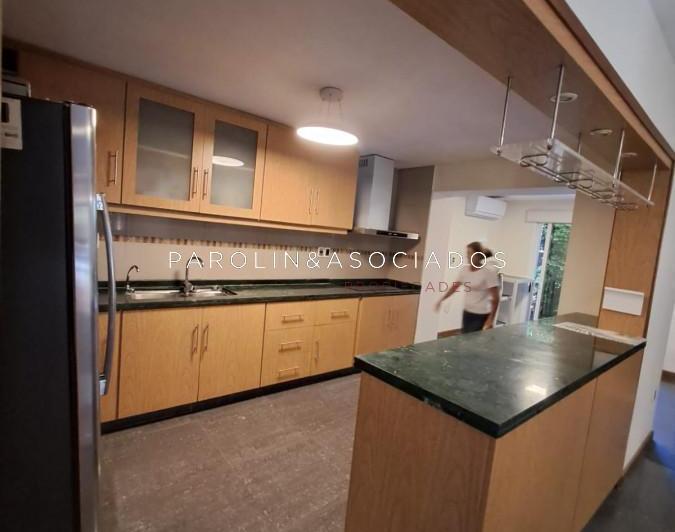 Foto de Espaciosa Casa en Barrio Privado de 6 dorm y piscina en Punta del Este, imagen 5
