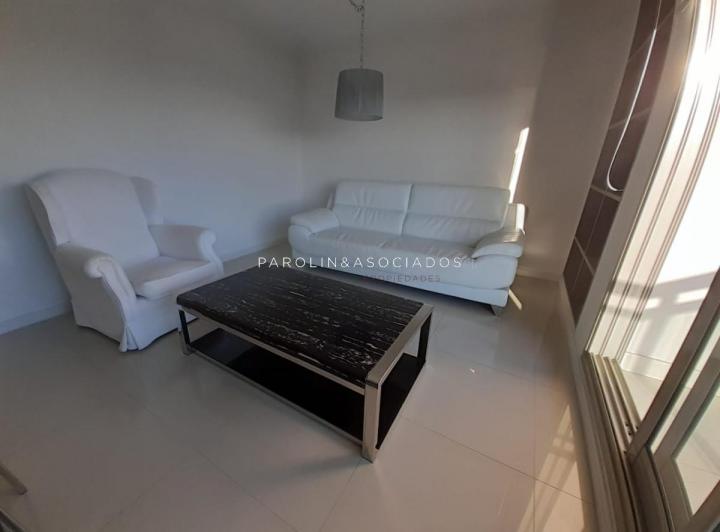 Departamento en Venta de 2 dormitorios en Place Lafayette, Punta del Este 1