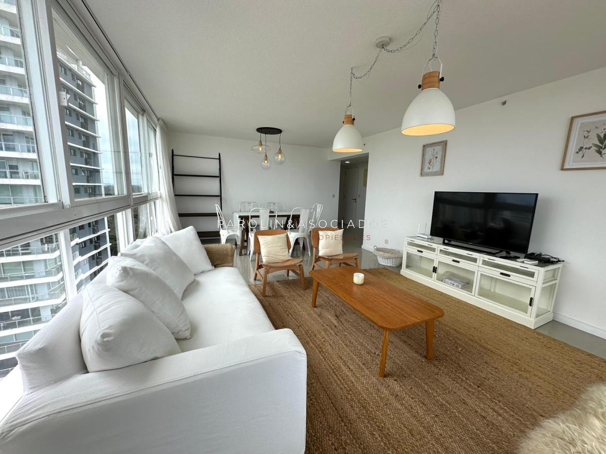 Foto de Apartamento en venta de 2 Dormitorios en Torre One, Playa Brava Punta, imagen 3