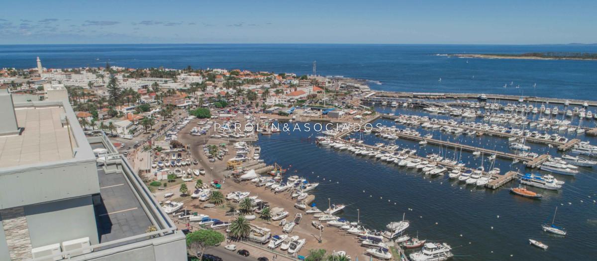 Foto de Penthouse en Edificio Monarca con vista al Puerto, imagen 5