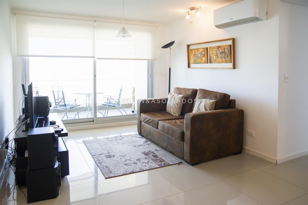 Foto de Apartamento en venta 2 dormitorios en Wind Tower, Punta del Este., imagen 3