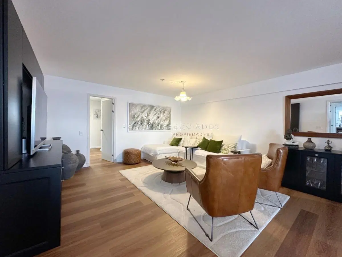 Departamento en Venta en Edificio Fontemar de 4 dormitorios, Punta del Este 1