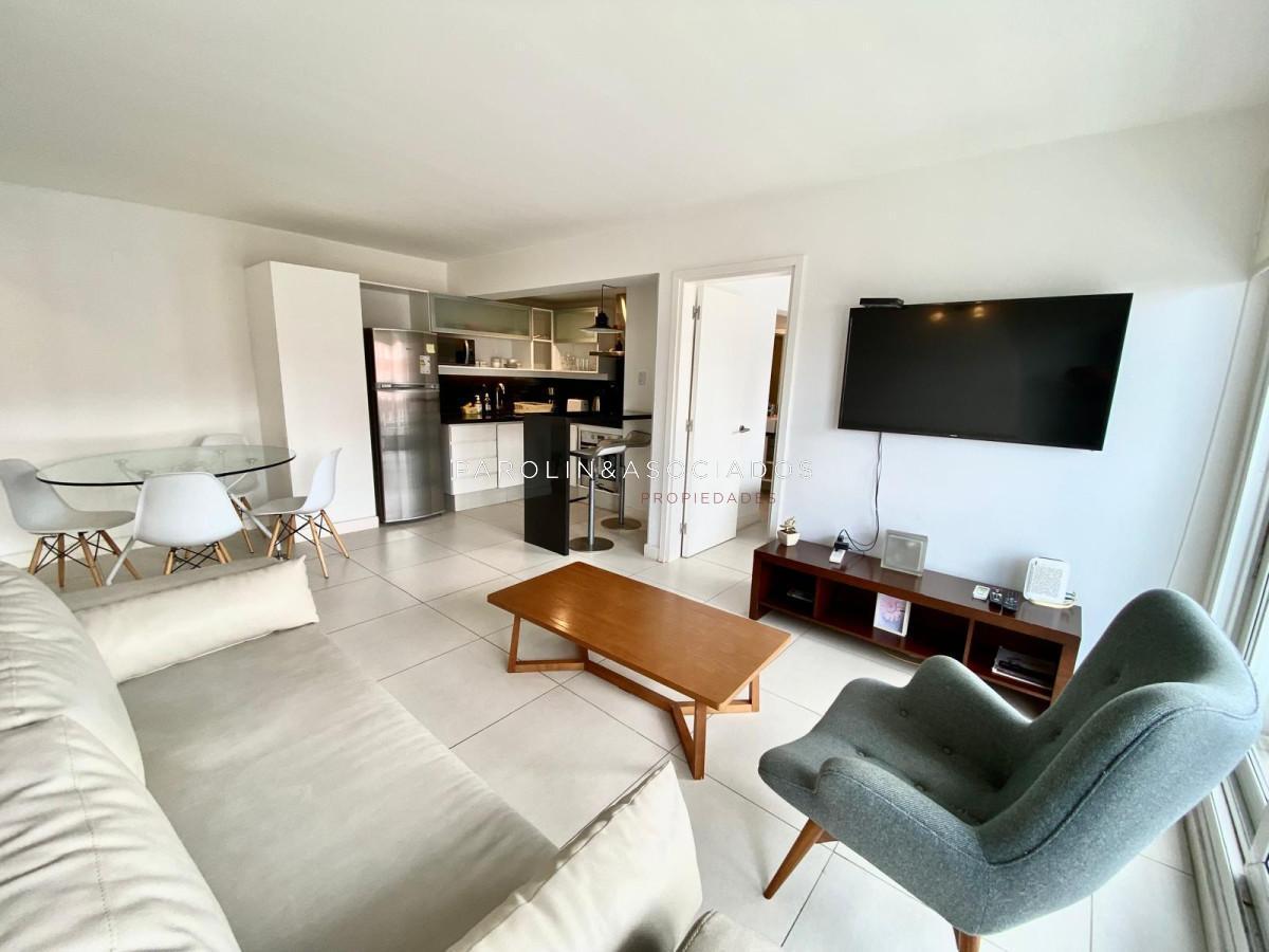 INCREIBLE OPORTUNIDAD APARTAMENTO EN VENTA 2 DORMITORIOS EN EL CORAZON DE LA PENINSULA CON TODOS LOS