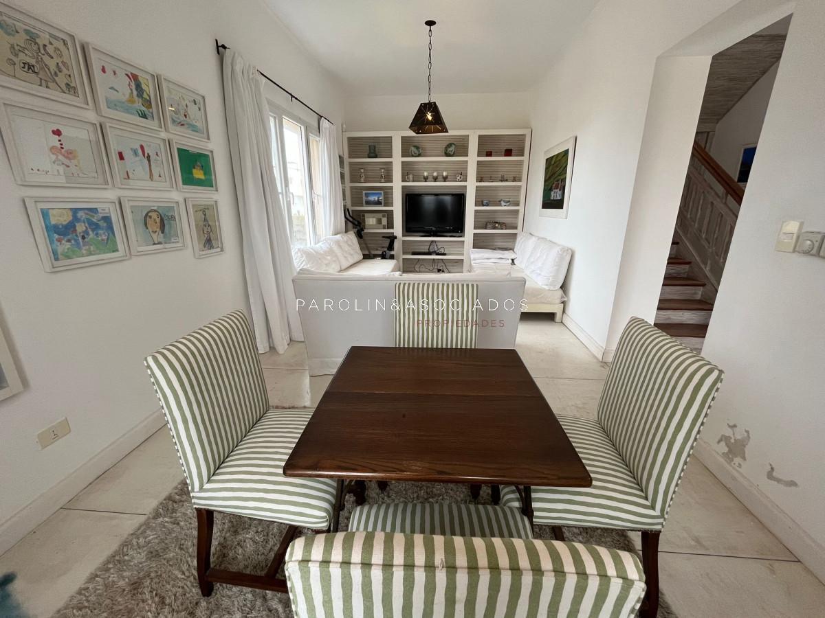 Foto de Casa en venta de 4 dormitorios, en la Península, imagen 1