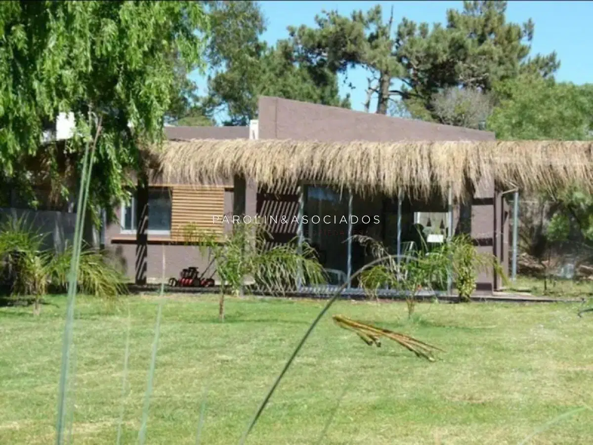 Casa en Venta de 3 Dormitorios en La Barra, Punta del Este 5