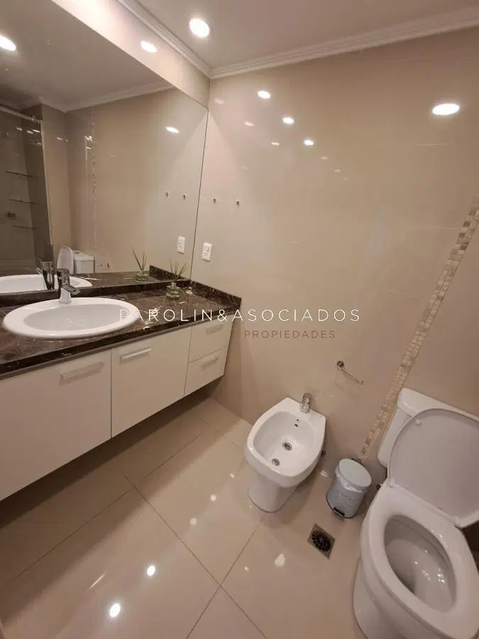 Apartamento de Venta en Edificio Lafayette , Punta del este , Roosevelt 1
